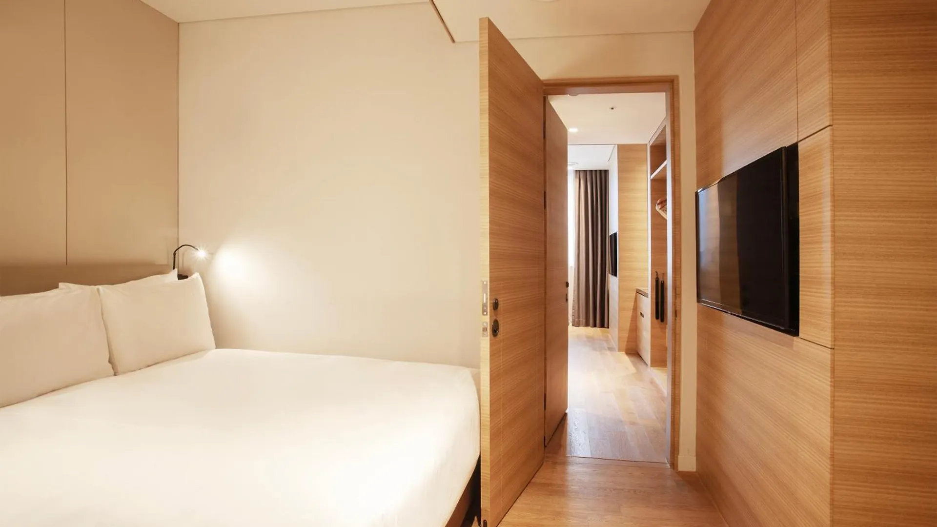Crown Park Hotel Seoul Myeongdong