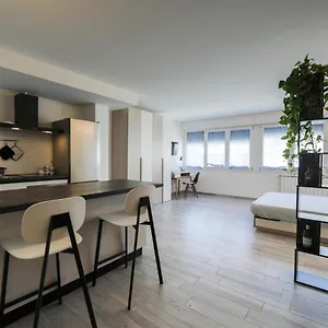 https://cesar-house.it-tuscanyhotel.com
