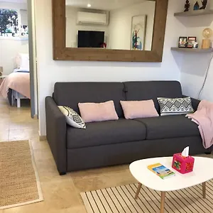 https://villa-du-cros.fr-provencehotel.com