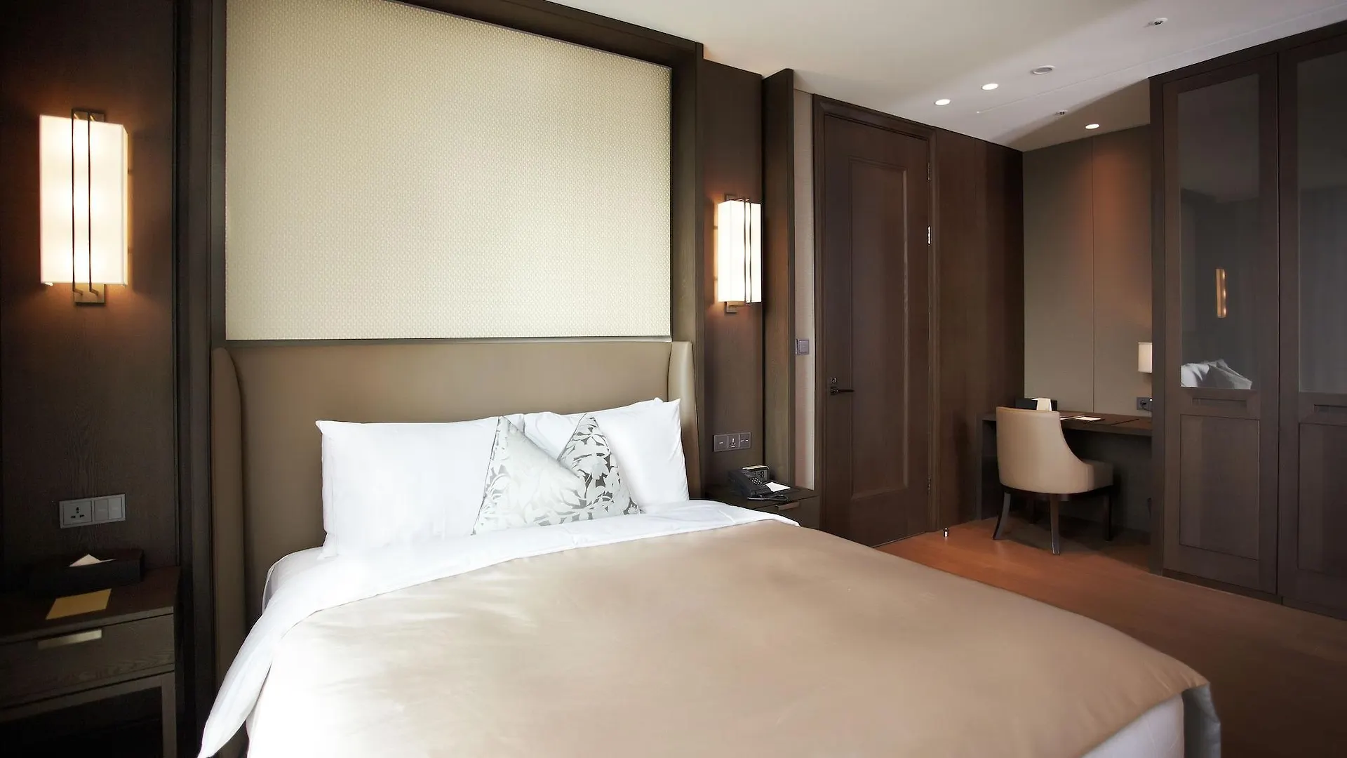 Crown Park Hotel Seoul Myeongdong