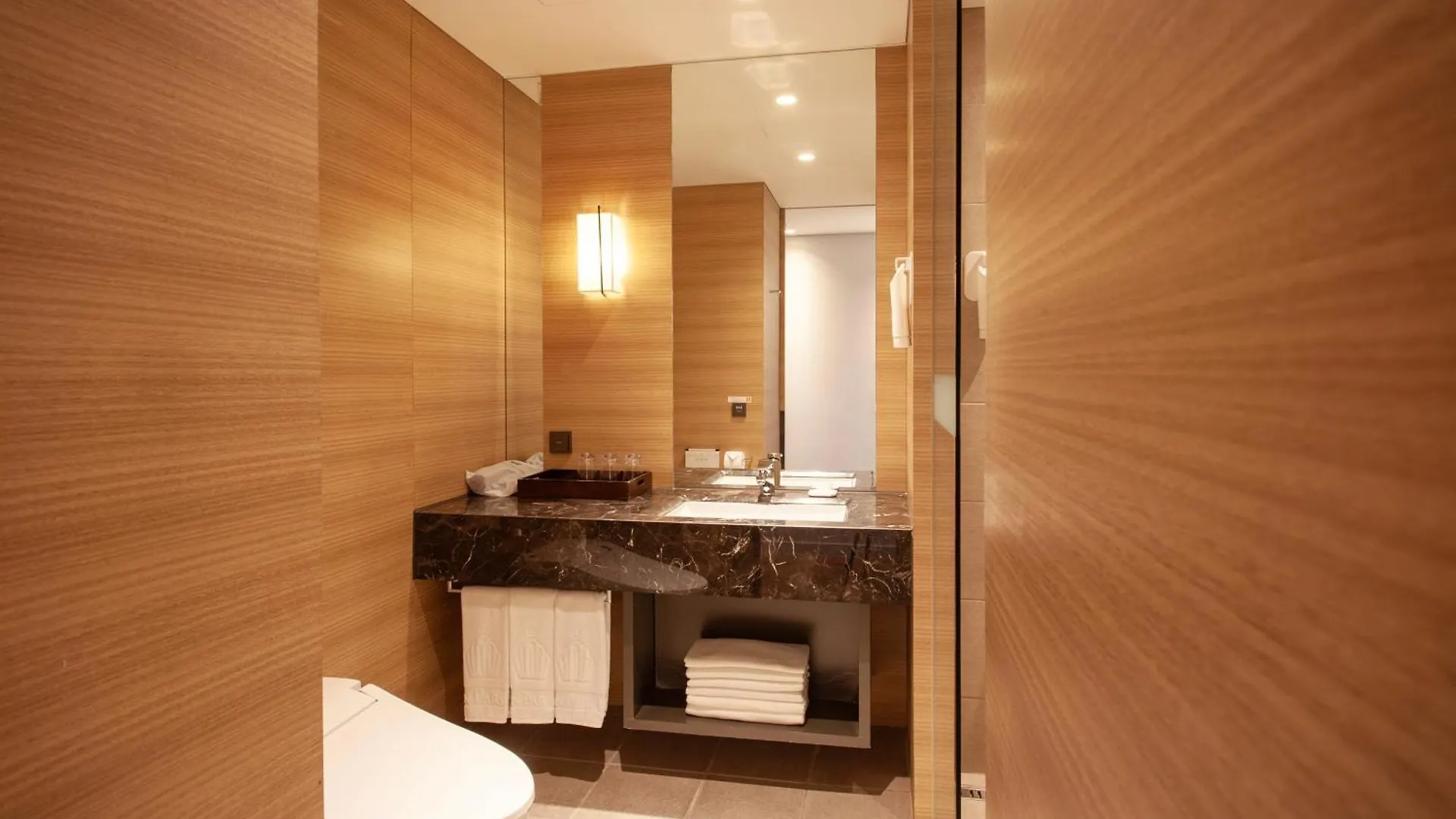 Crown Park Hotel Seoul Myeongdong