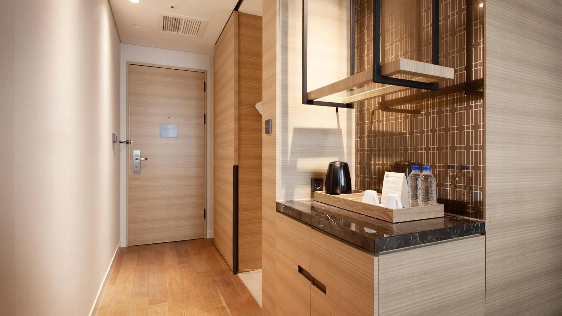 ***  Crown Park Hotel Seoul Myeongdong South Korea