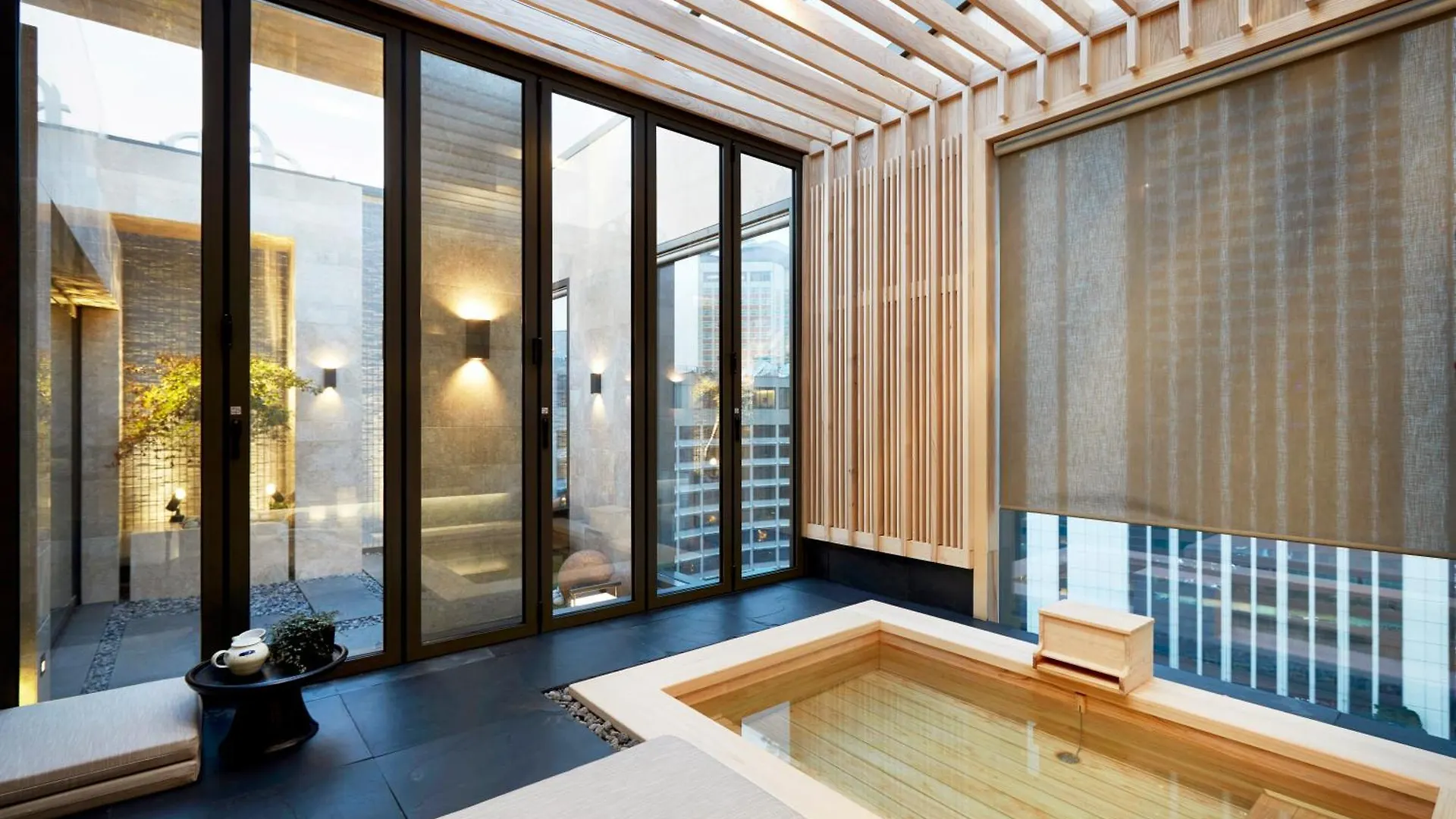 Crown Park Hotel Seoul Myeongdong 3*,  South Korea